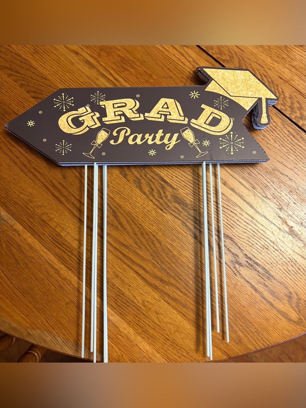 8 pack- Grad Party signs with arrow